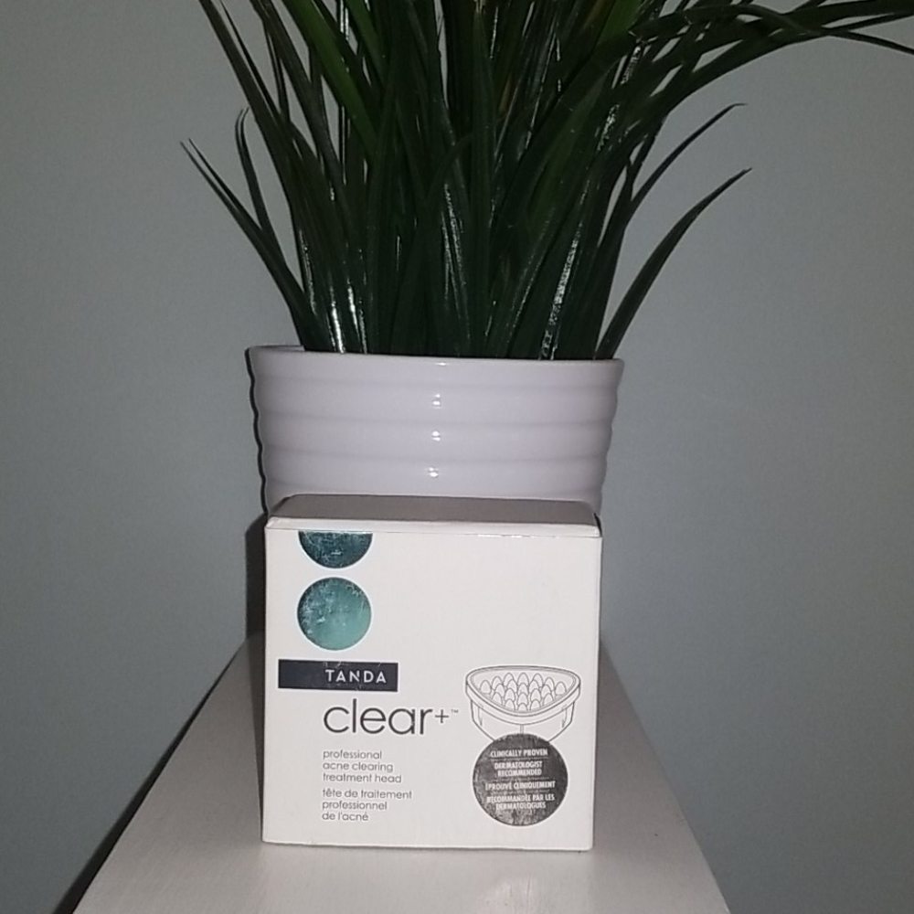 Tanda Clear+ replacement head for acne